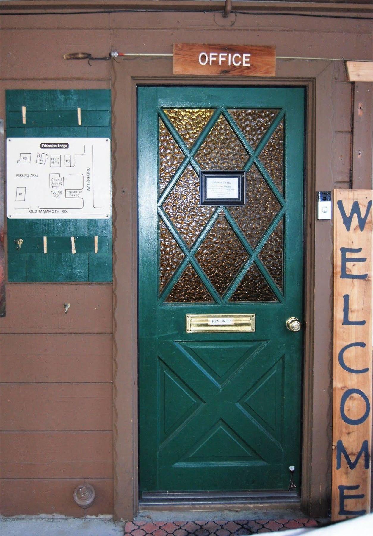 Edelweiss Lodge ماموث لاكيس المظهر الخارجي الصورة