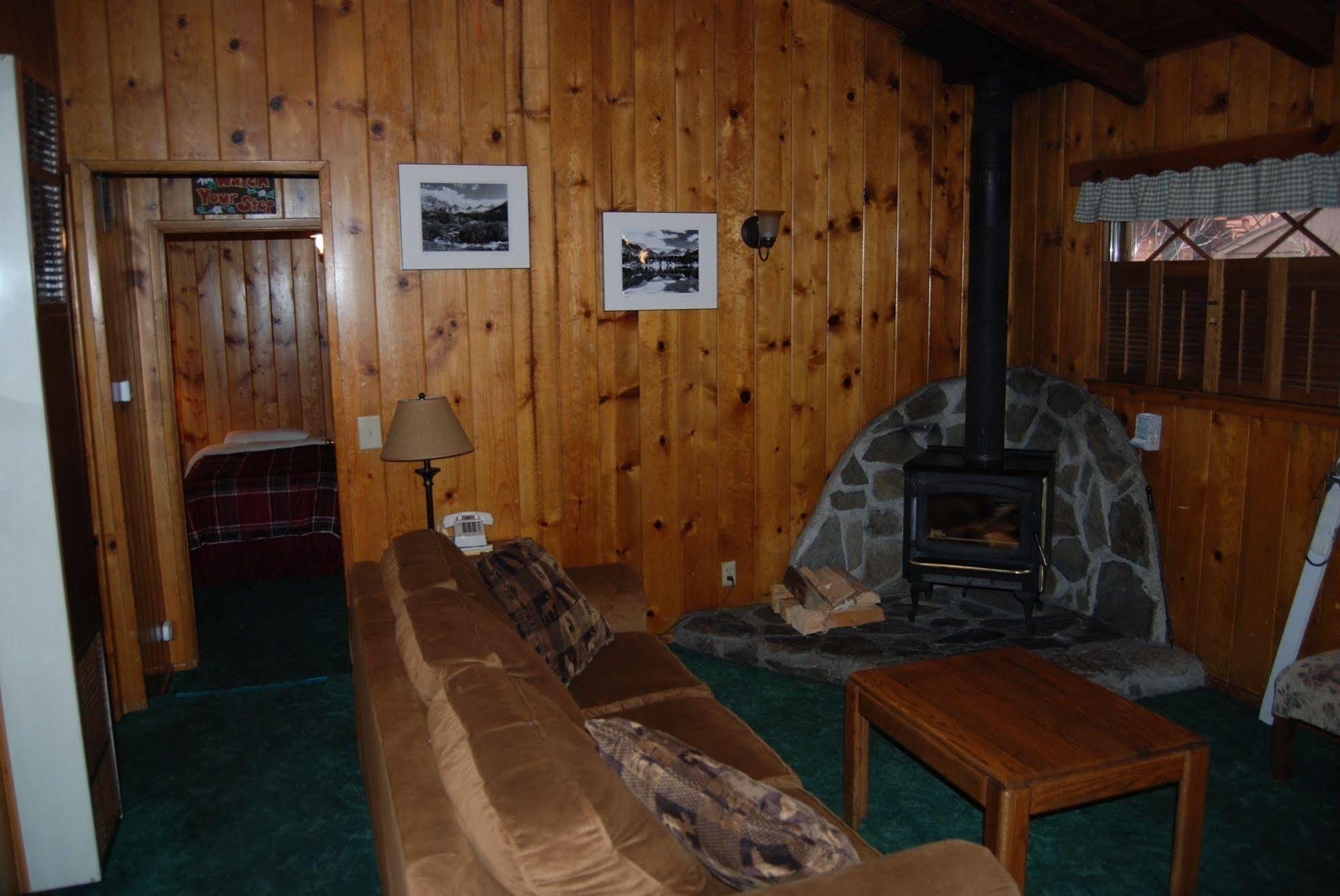 Edelweiss Lodge ماموث لاكيس المظهر الخارجي الصورة